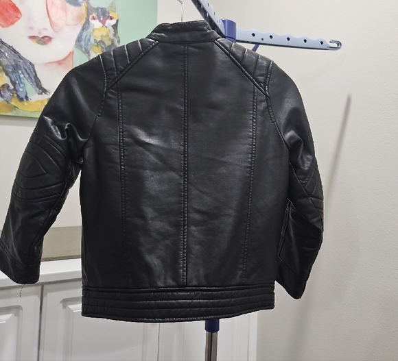 EUC Zara Black Bomber Jacket with Quilted Detailing - Picture 2 of 2